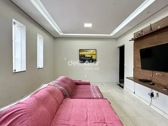 Casa com 379m² 3 quartos e 3 banheiros, para alugar, no bairro Planalto em Belo Horizonte