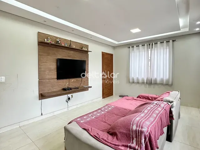 Casa com 379m² 3 quartos e 3 banheiros, para alugar, no bairro Planalto em Belo Horizonte
