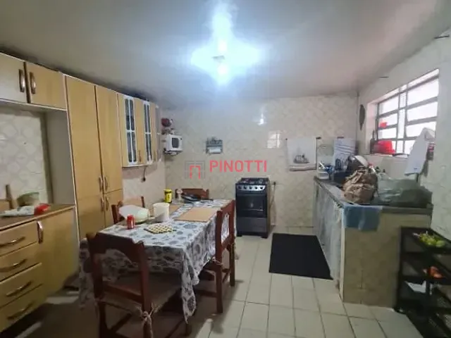 Casa 5 quartos e 2 banheiros, à venda, no bairro Ferrazópolis em São Bernardo do Campo