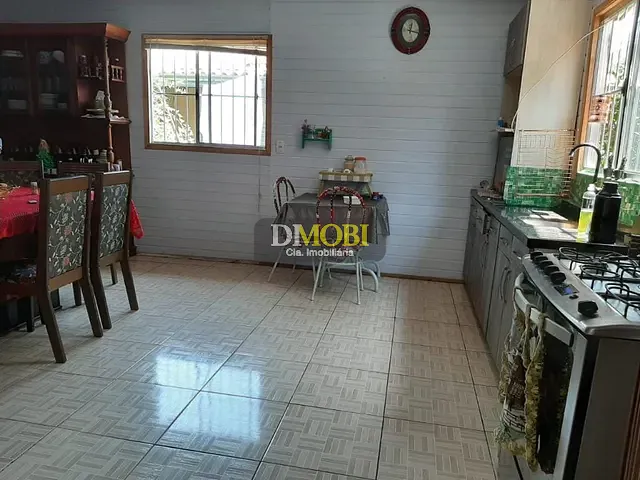 Casa com 468m² 3 quartos e 2 banheiros, à venda, no bairro Caça e Pesca em Gravataí