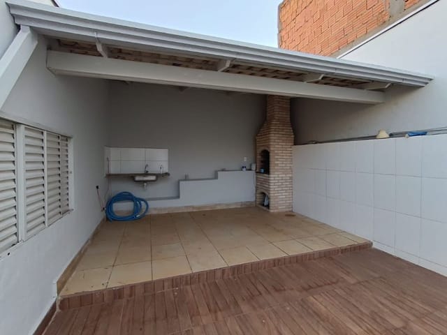 Foto do Casa - Casa com 2 dormitórios para alugar, 87 m² por R$ 1.524,85/mês - Jardim Elza Amuí Iv - Uberaba/MG | ZUCATO IMOBILIARIA LTDA
