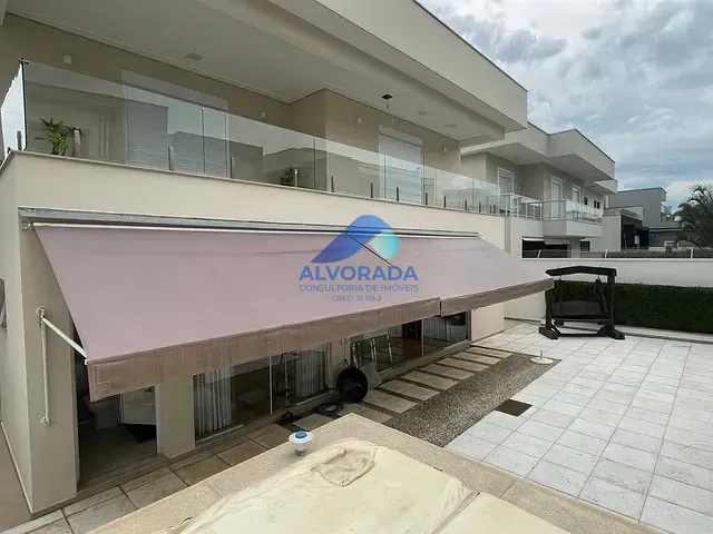 Sobrado com 450m² 4 quartos e 5 banheiros, à venda, no bairro Jardim do Golfe em São José dos Campos