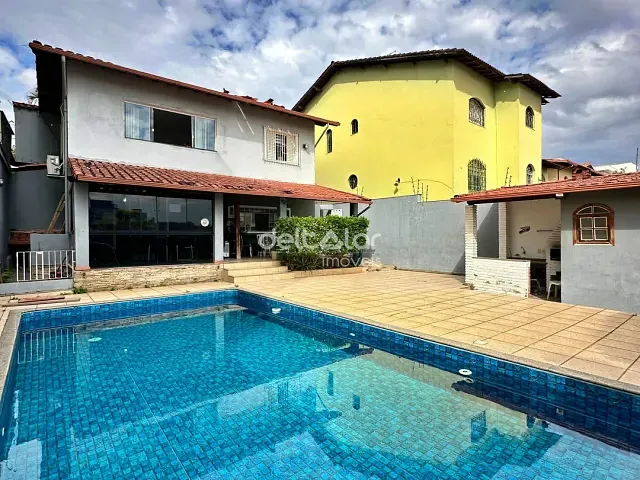 Casa com 360m² 3 quartos e 3 banheiros, para alugar, no bairro Santa Amélia em Belo Horizonte