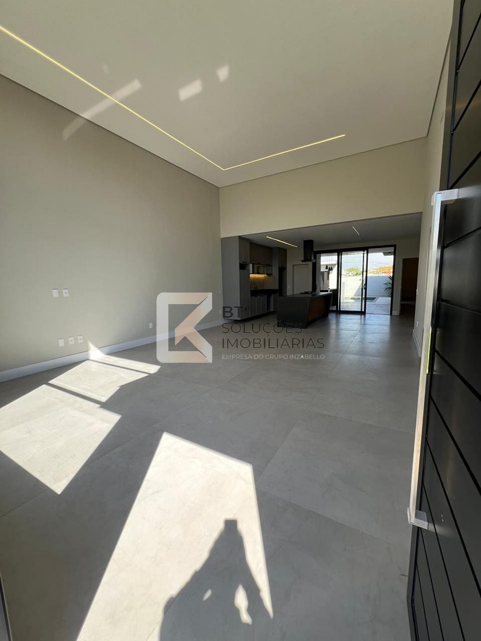 Casa, 3 quartos, 225 m² - Foto 1