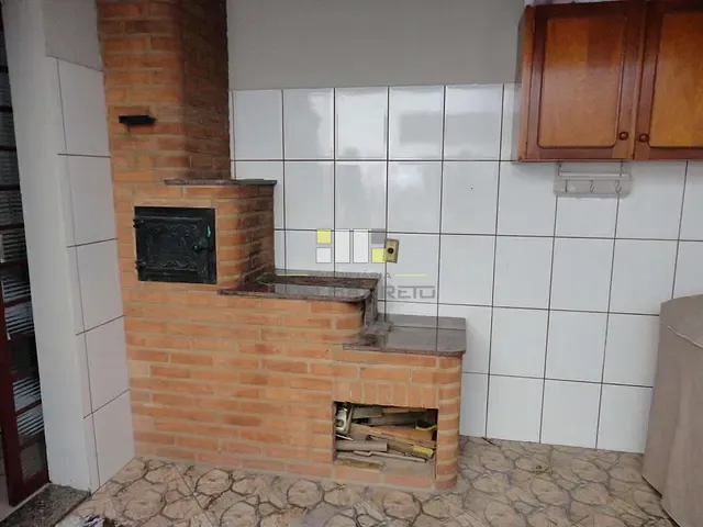 Casa com 250m² 3 quartos e 2 banheiros, à venda, no bairro Altos de Sumaré em Sumaré