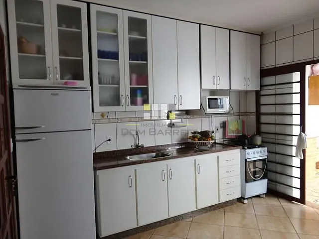 Casa com 250m² 3 quartos e 2 banheiros, à venda, no bairro Altos de Sumaré em Sumaré
