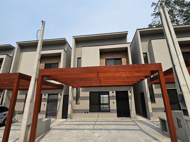 Casa com 171m² 3 quartos e 3 banheiros, à venda, no bairro Urbanova em São José dos Campos