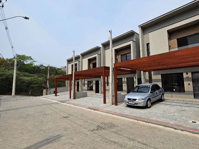 Casa com 171m² 3 quartos e 3 banheiros, à venda, no bairro Urbanova em São José dos Campos
