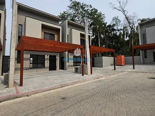Casa com 171m² 3 quartos e 3 banheiros, à venda, no bairro Urbanova em São José dos Campos