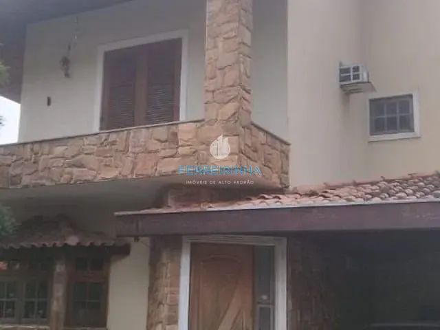 Casa com 450m² 4 quartos e 2 banheiros, à venda, no bairro Urbanova em São José dos Campos