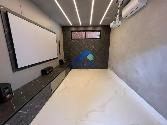 Casa com 558m² 4 quartos e 4 banheiros, à venda, no bairro Condomínio Residencial Monte Carlo em São José dos Campos