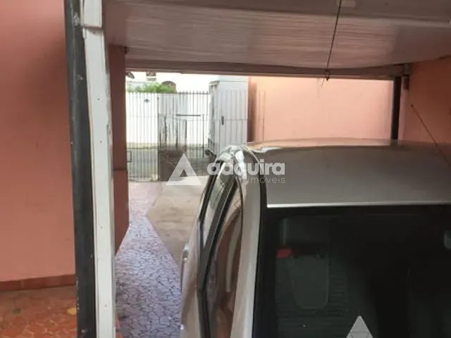 Casa com 340m² 4 quartos e 1 banheiro, à venda, no bairro Nova Rússia em Ponta Grossa