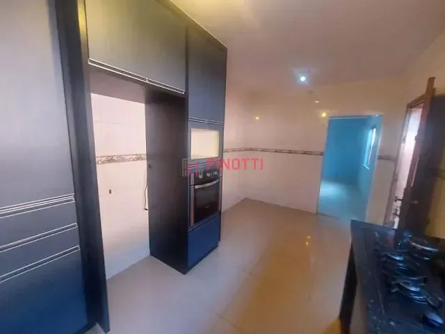 Casa 2 quartos e 2 banheiros, à venda, no bairro Vila Baeta Neves em São Bernardo do Campo