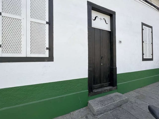 Casa com 3525m² 6 quartos e 7 banheiros, à venda ou para alugar, no bairro Centro em Santana de Parnaíba