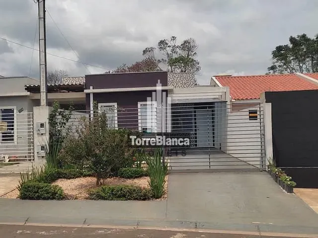Casa com 118m² 2 quartos e 1 banheiro, à venda, no bairro Cará-Cará em Ponta Grossa