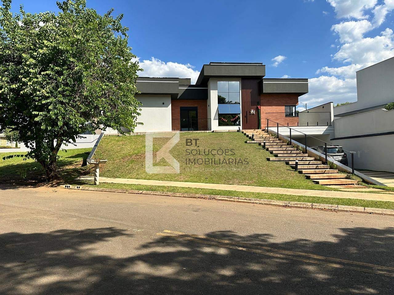 Casa, 4 quartos, 263 m² - Foto 42