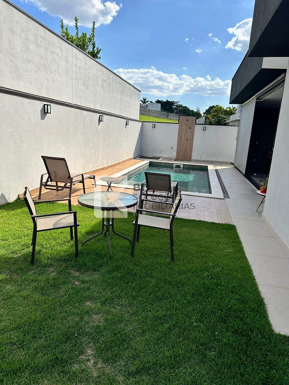 Casa, 4 quartos, 263 m² - Foto 36
