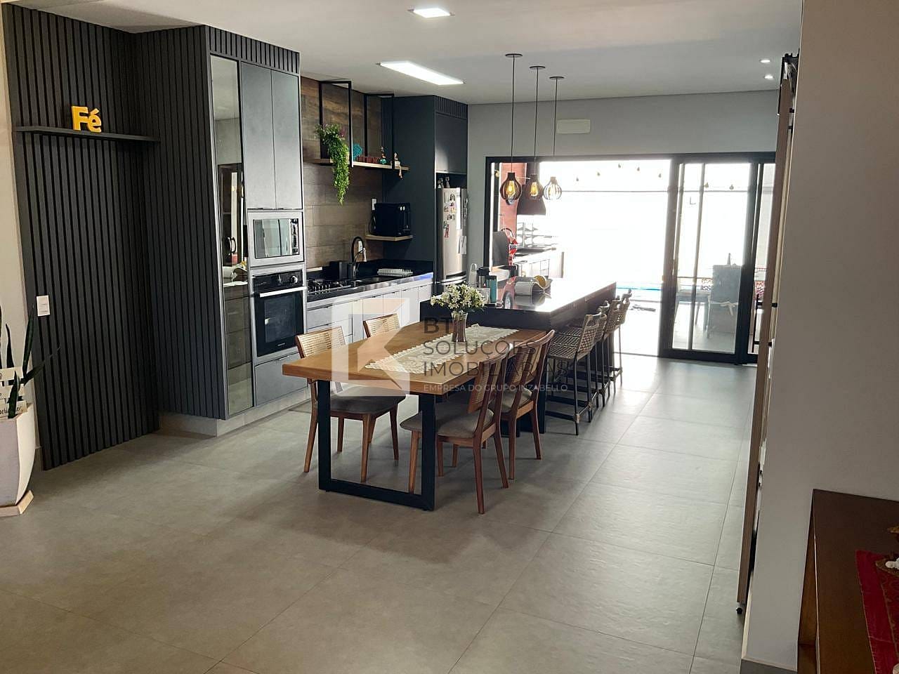 Casa, 4 quartos, 263 m² - Foto 4