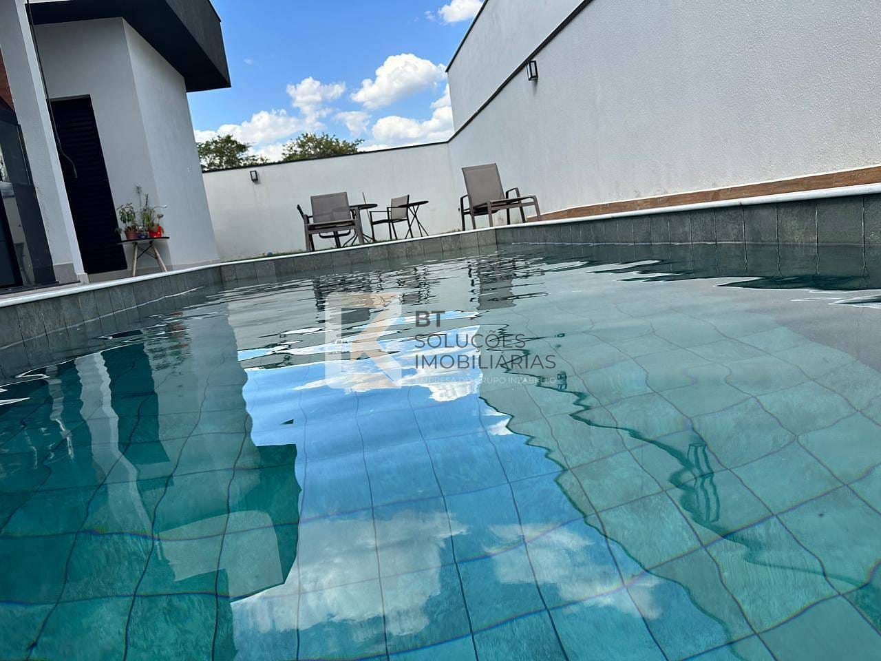 Casa, 4 quartos, 263 m² - Foto 35