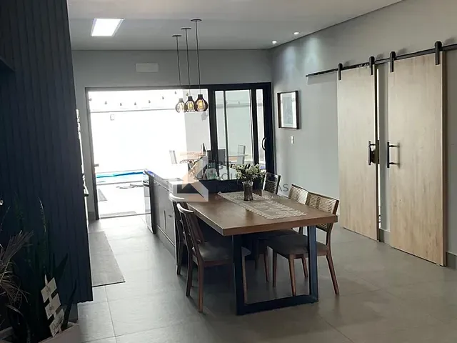 Casa com 618m² 4 quartos e 5 banheiros, à venda, no bairro Jardim dos Lagos em Indaiatuba