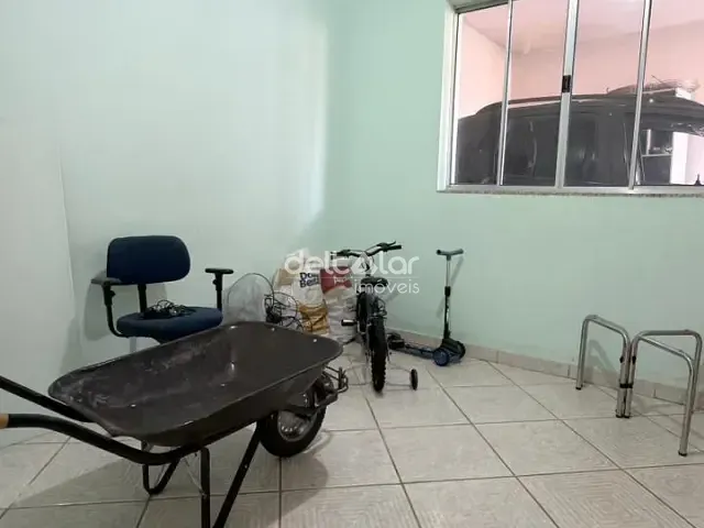 Casa com 72m² 2 quartos e 1 banheiro, para alugar, no bairro Minascaixa em Belo Horizonte