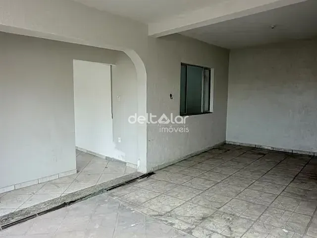 Casa com 72m² 2 quartos e 1 banheiro, para alugar, no bairro Minascaixa em Belo Horizonte