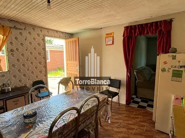 Casa 4 quartos e 1 banheiro, à venda, no bairro Neves em Ponta Grossa