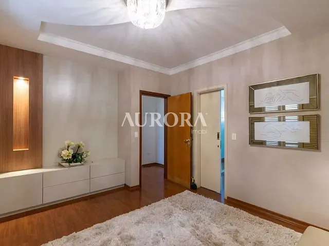 Casa com 306m² 4 quartos e 3 banheiros, à venda, no bairro Portal de Versalhes II em Londrina