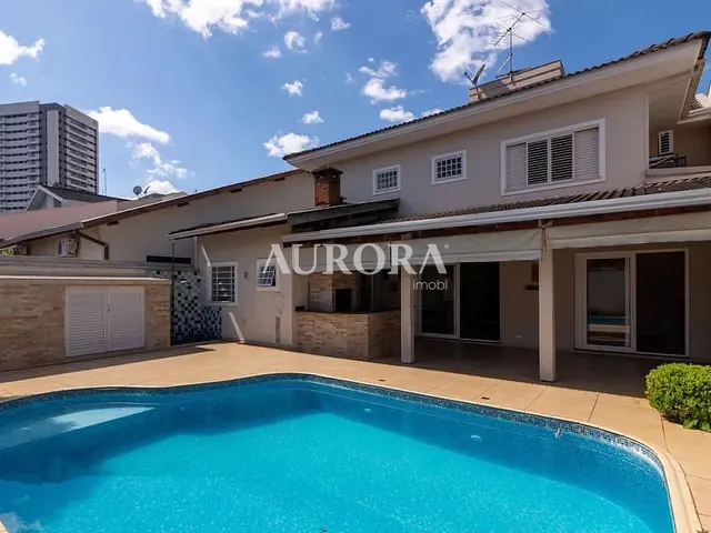 Casa com 306m² 4 quartos e 3 banheiros, à venda, no bairro Portal de Versalhes II em Londrina