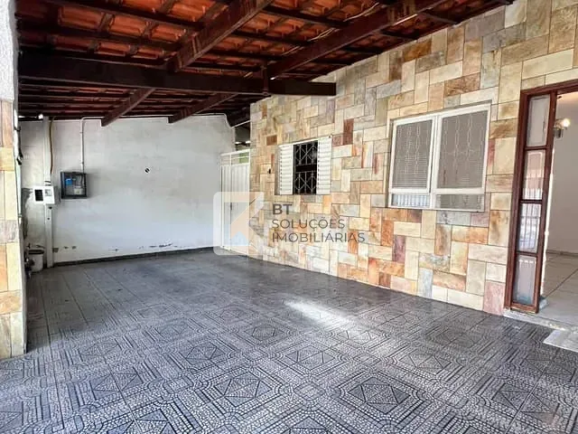 Casa com 156m² 2 quartos e 1 banheiro, à venda, no bairro Jardim Renata em Indaiatuba