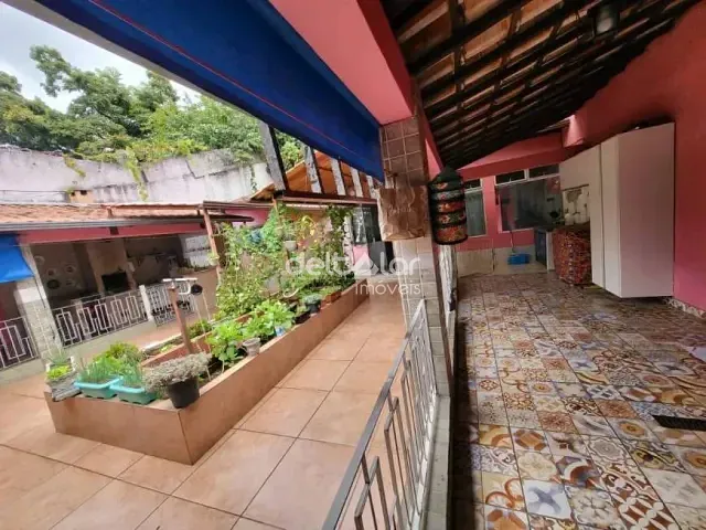 Casa com 311m² 3 quartos e 3 banheiros, para alugar, no bairro Copacabana em Belo Horizonte