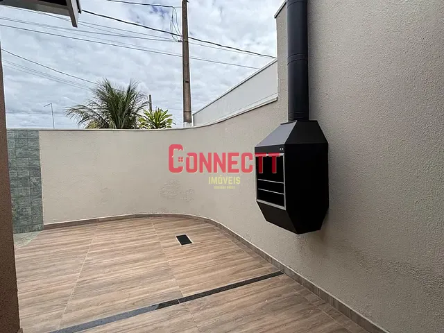 Casa com 160m² 3 quartos e 2 banheiros, à venda, no bairro Centro em Brodowski