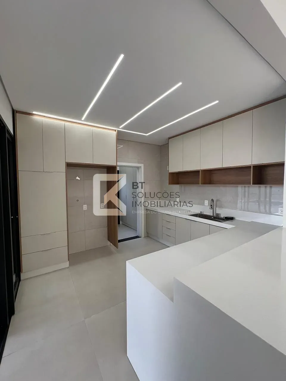 Casa, 3 quartos, 189 m² - Foto 5