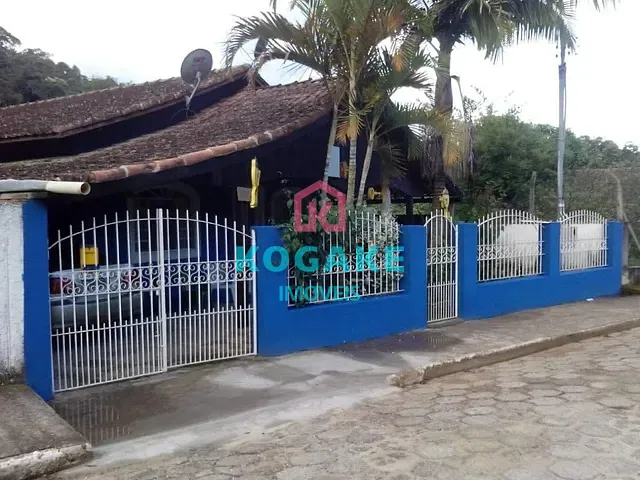 Casa com 900m² 3 quartos e 1 banheiro, à venda, no bairro Cruz Vera em Brasópolis