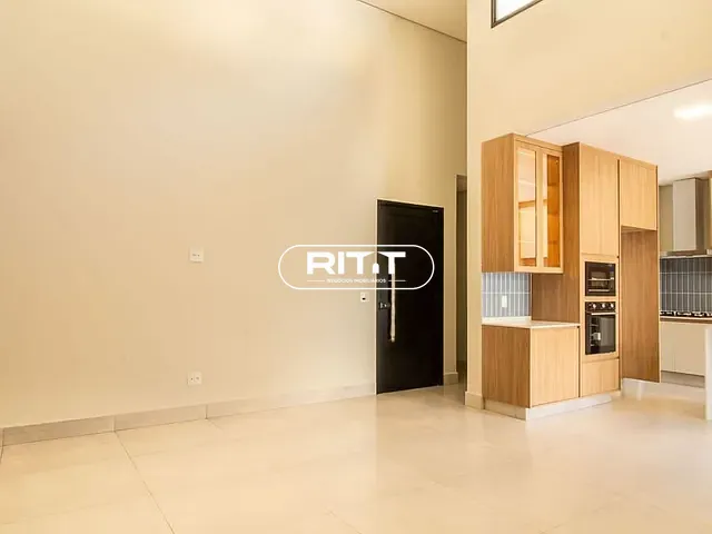 Casa com 250m² 3 quartos e 2 banheiros, à venda, no bairro Parque Brasil 500 em Paulínia