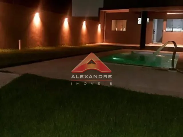 Casa com 231m² 1 quarto e 1 banheiro, à venda, no bairro Jardim Santa Júlia em São José dos Campos