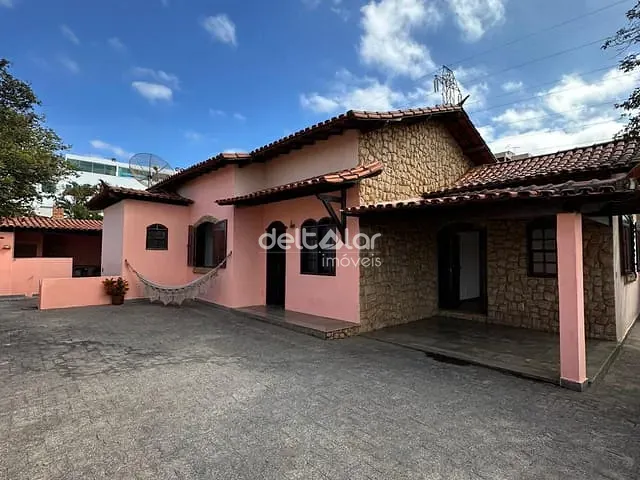 Casa 3 quartos e 4 banheiros, à venda, no bairro Vila Cloris em Belo Horizonte