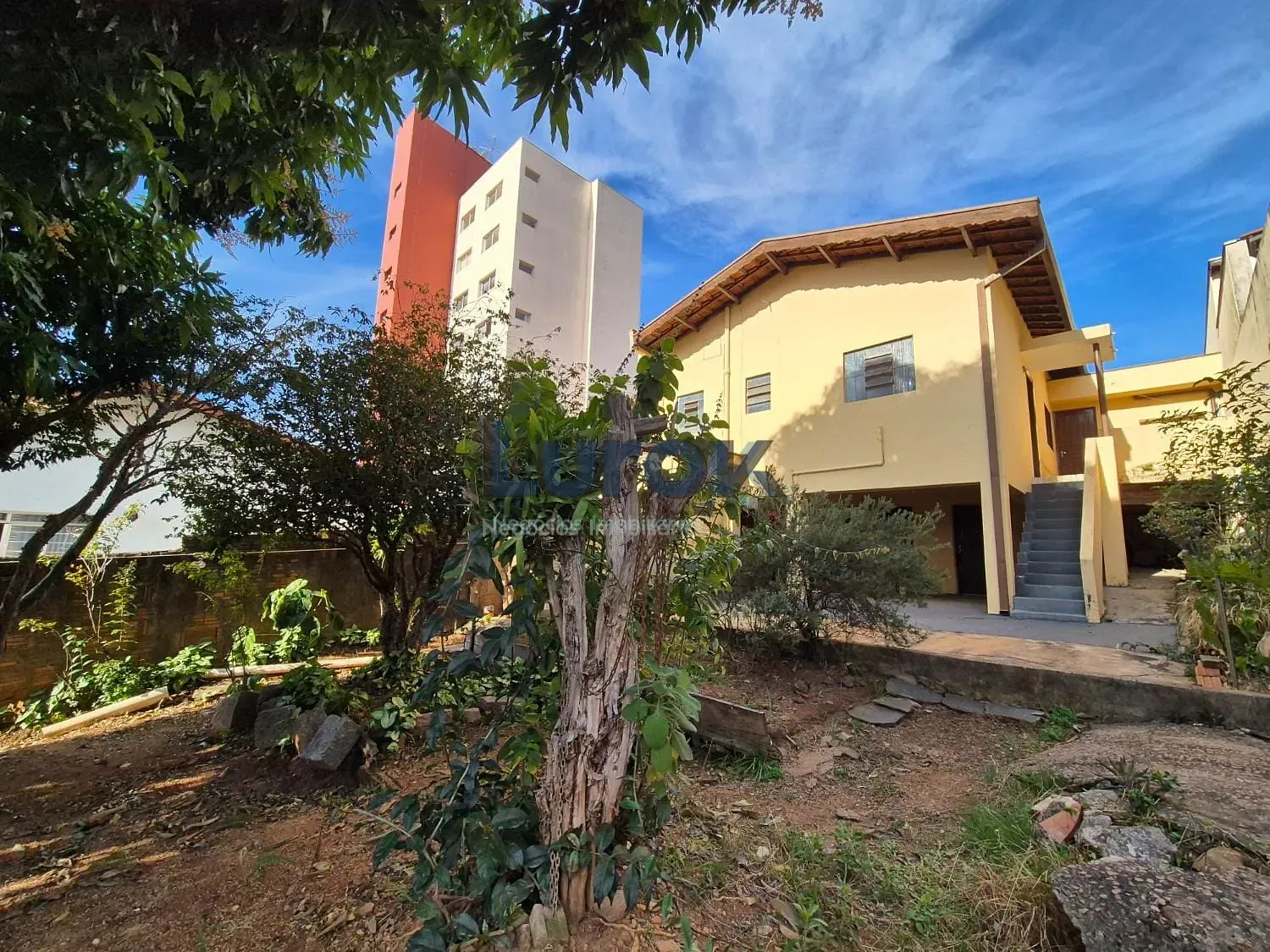 Casa, 3 quartos, 166 m² - Foto 1
