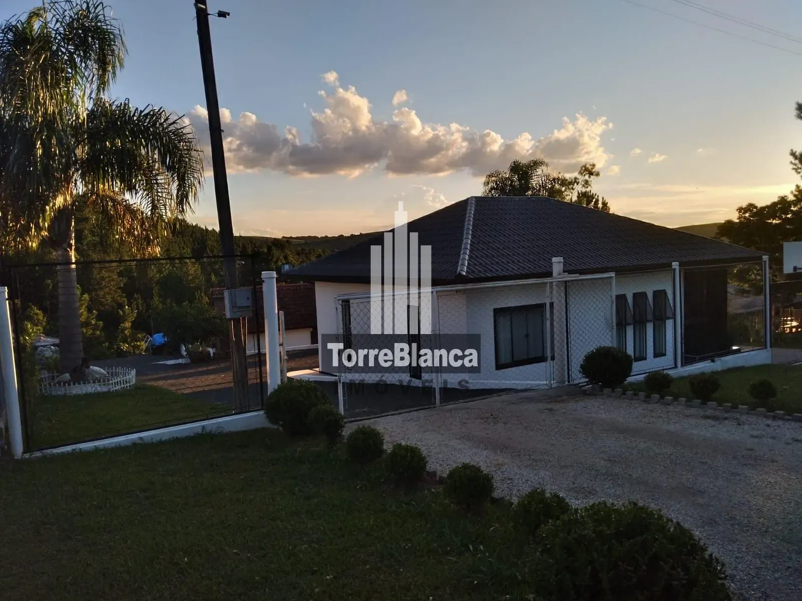 Casa, 2 quartos, 150 m² - Foto 2