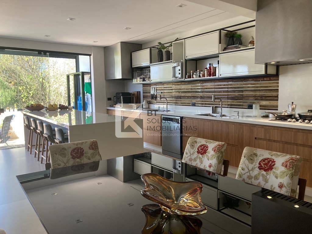 Casa, 3 quartos, 280 m² - Foto 23