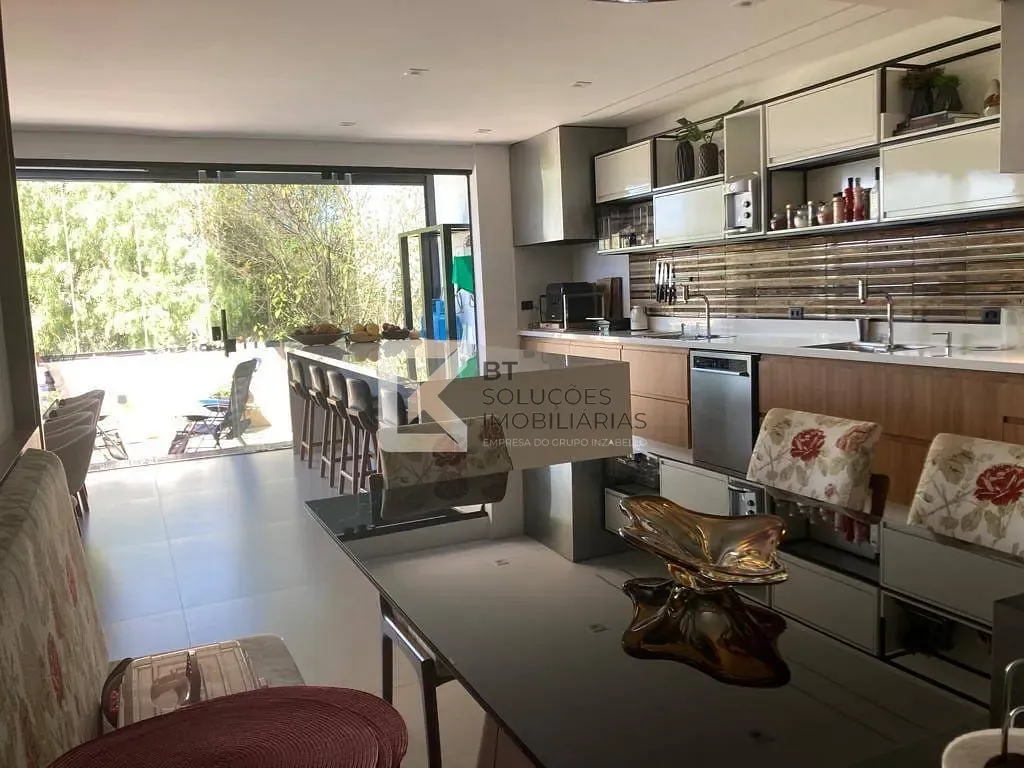 Casa, 3 quartos, 280 m² - Foto 24