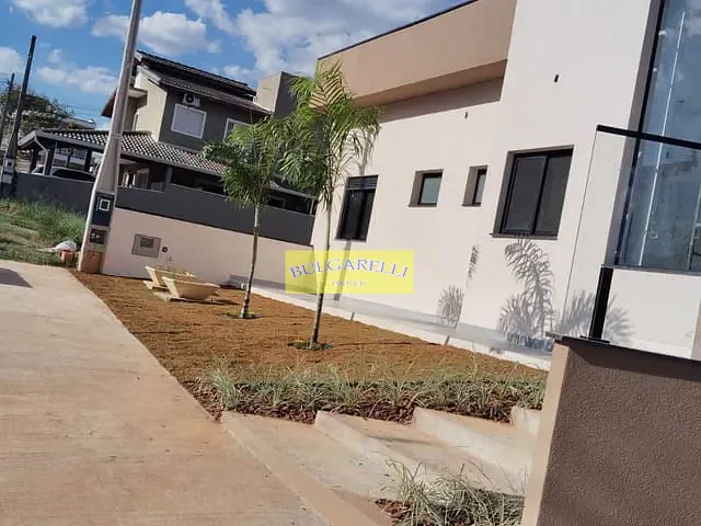 Casa com 320m² 3 quartos e 4 banheiros, à venda, no bairro Loteamento Villaggio di San Francisco em Jundiaí
