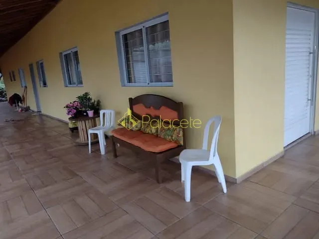 Casa com 2350m² 4 quartos e 5 banheiros, à venda, no bairro São Gonçalo em Taubaté