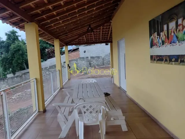 Casa com 2350m² 4 quartos e 5 banheiros, à venda, no bairro São Gonçalo em Taubaté
