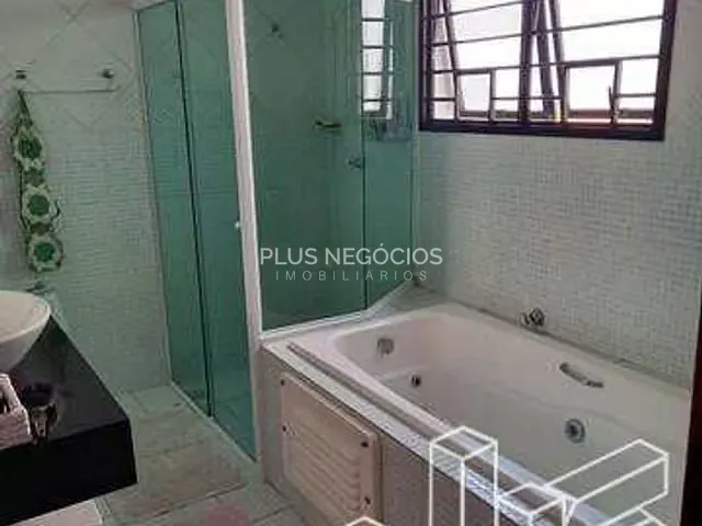 Casa com 289m² 3 quartos e 4 banheiros, à venda, no bairro Wanel Ville em Sorocaba