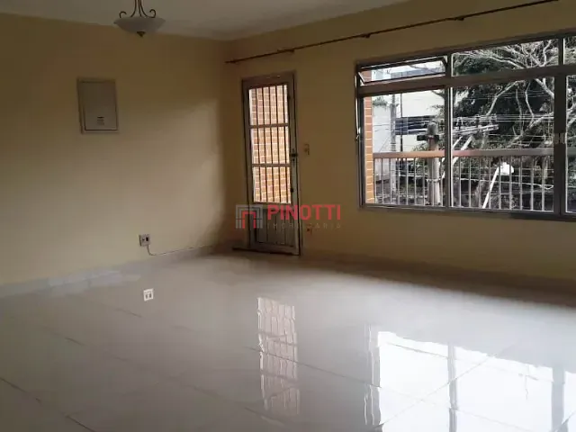Casa 3 quartos e 2 banheiros, para alugar, no bairro Vila Baeta Neves em São Bernardo do Campo