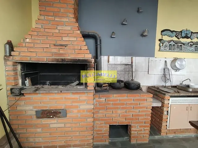 Casa com 250m², à venda, no bairro Jardim São Vicente em Jundiaí