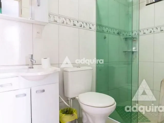 Sobrado com 324m² 4 quartos e 3 banheiros, à venda, no bairro Chapada em Ponta Grossa