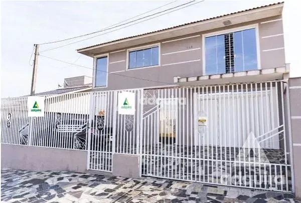 Sobrado, 4 quartos, 240 m² - Foto 1
