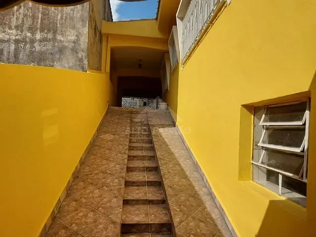 Casa com 340m² 3 quartos e 2 banheiros, à venda, no bairro Jardim Itapark Velho em Mauá